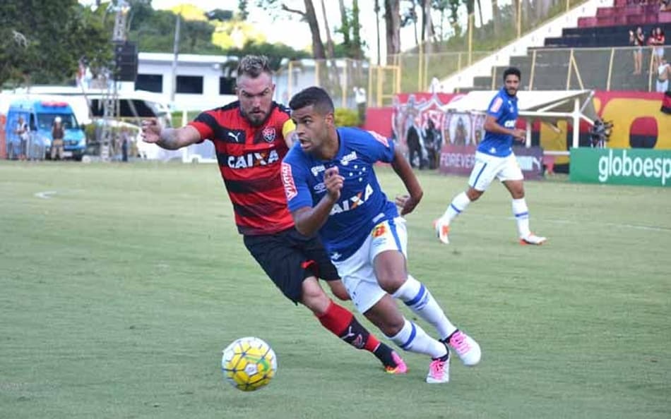 Vitória X Cruzeiro - William Farias