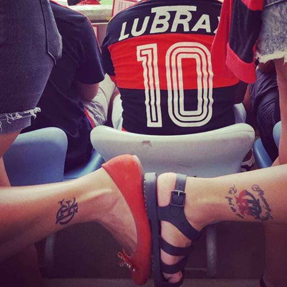 Você no Segunda Pele! Torcedores enviam fotos na volta do Maracanã