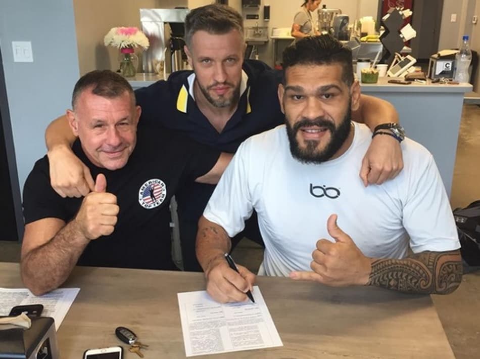 Pezão assina com evento russo cinco dias após ser demitido do UFC