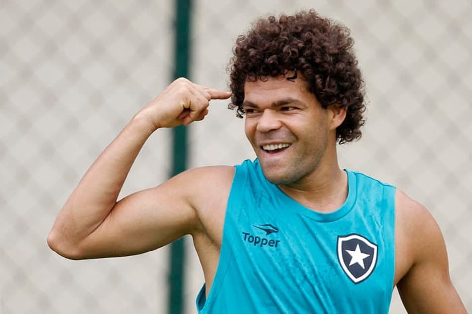 Aquele Camilo! Meia aproveita folga no calendário para voltar 100%