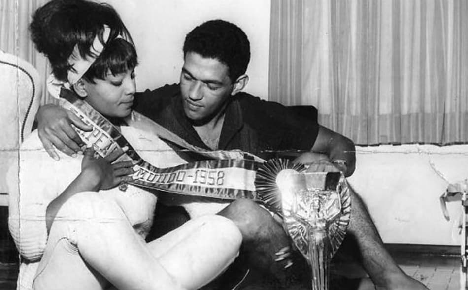 Relembre a história de oito ídolos latinos que tiveram problemas com álcool