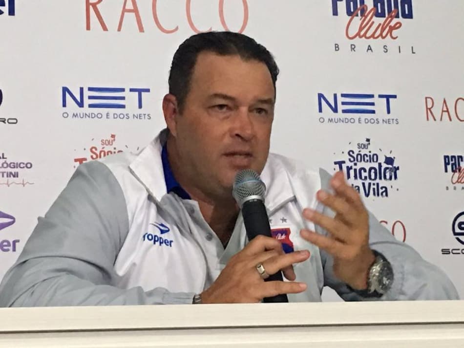 Técnico do Náutico pede ajuda da torcida contra o Boa Esporte