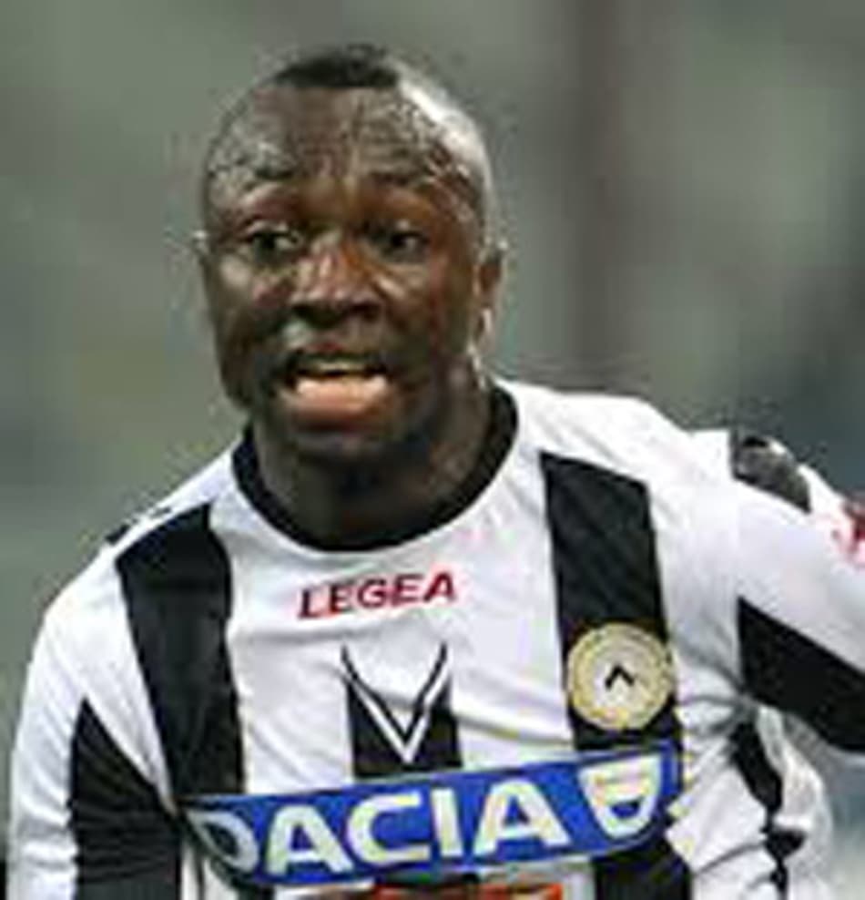Gigante sul-americano negocia a contratação de Pablo Armero