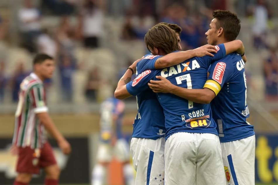 Números da Bola: Estatísticas de Cruzeiro 4×2 Fluminense