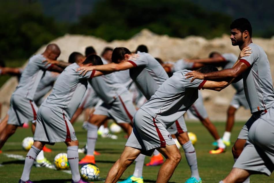 Fluminense antecipa férias de 12 jogadores do elenco profissional