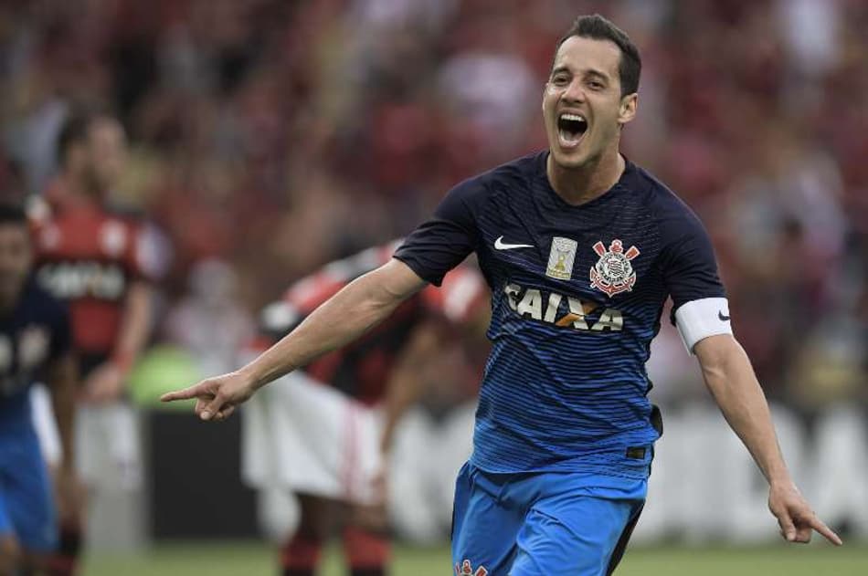Cobiçado, Rodriguinho liderou estatística do Corinthians no Brasileirão
