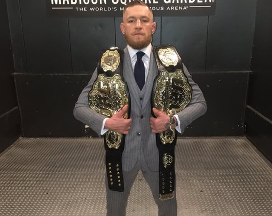 Conor McGregor rebate provocação de Mayweather: ‘Fale na minha cara’