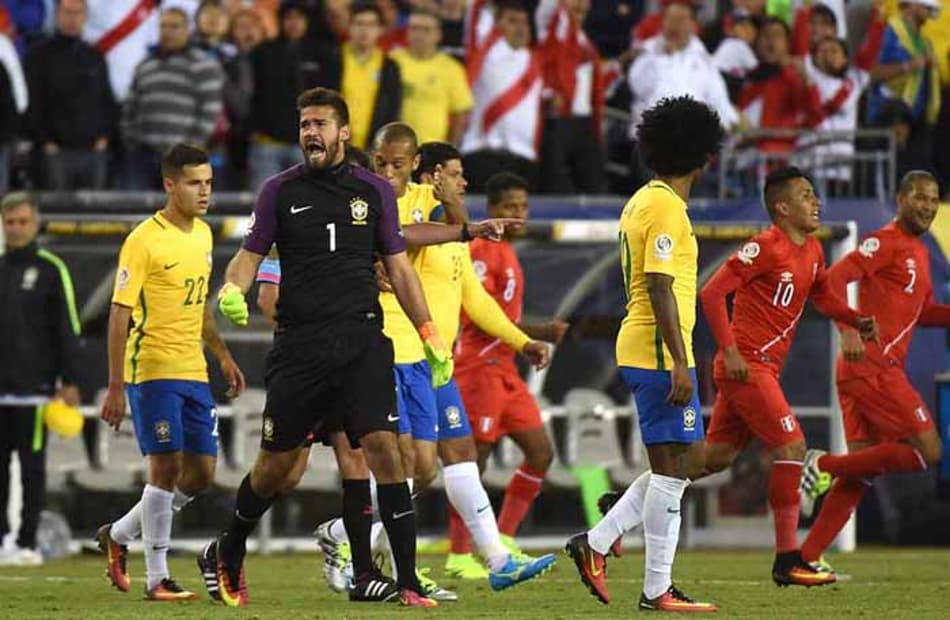 Último encontro: Brasil 0x1 Peru (Copa América Centenário) 