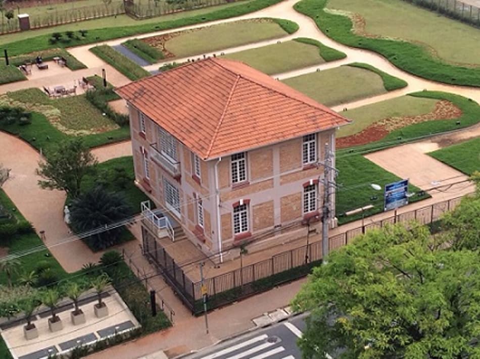 Com o dedo de Nobre, restaurante temático do Palmeiras abre as portas