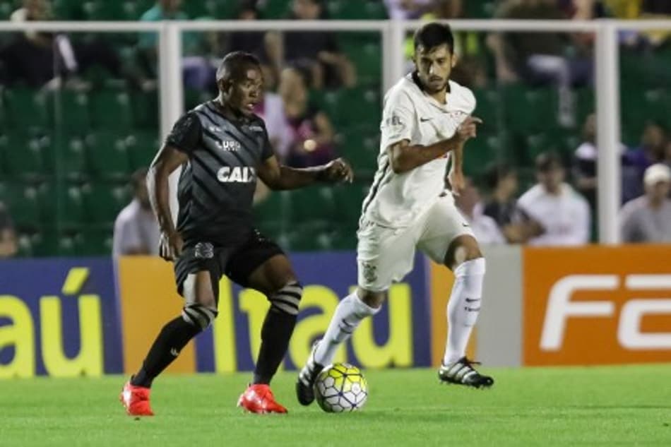 Gols no fim já tiraram pontos preciosos do Corinthians na briga pelo G6