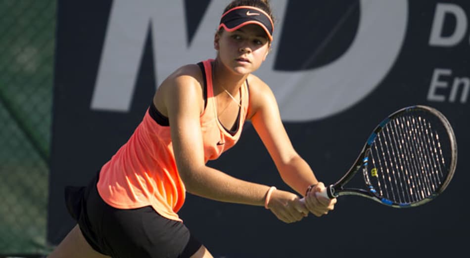 Maria Menezes embarca para a disputa do Eddie Herr e Orange Bowl