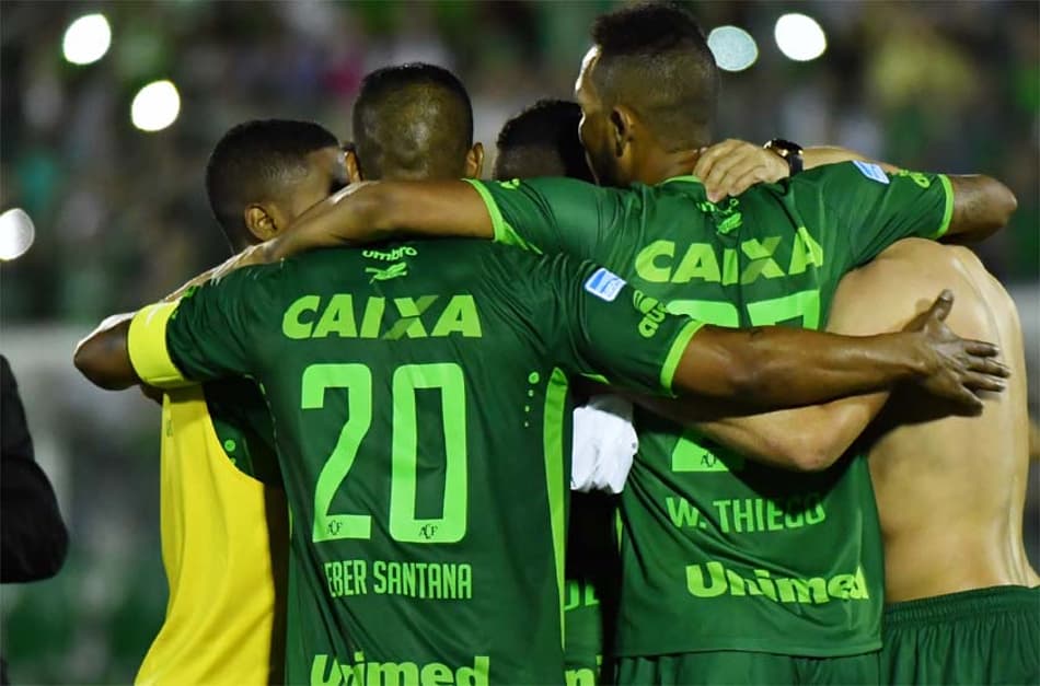 Pra valer! Ex-atletas de ‘sensações’ do país falam de desafios da Chape