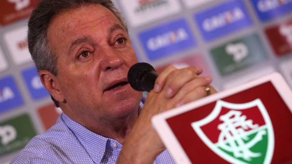 Com três títulos do Carioca, Abel Braga mira conquista do tetra