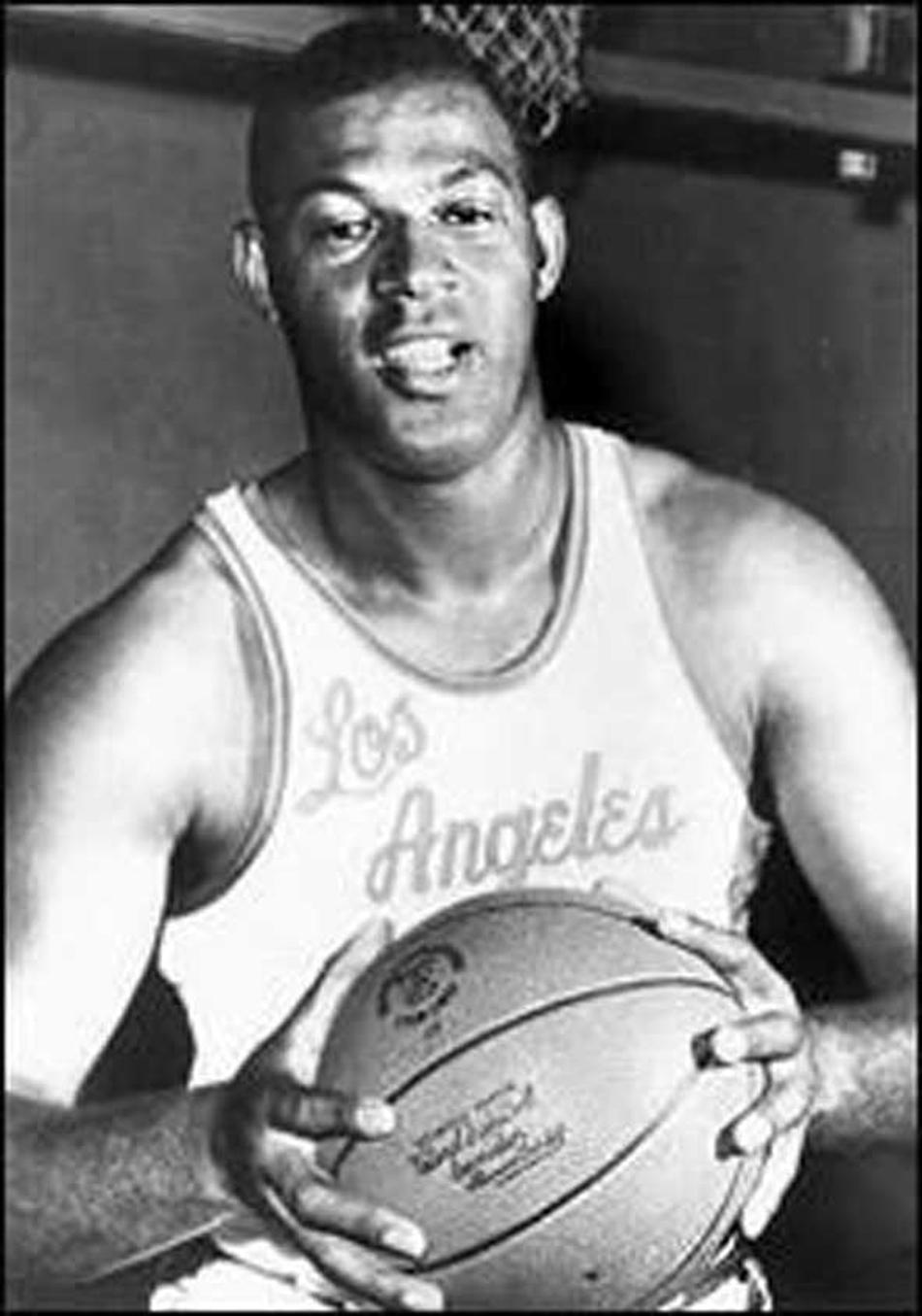 Lenda do Lakers, Elgin Baylor morre aos 86 anos