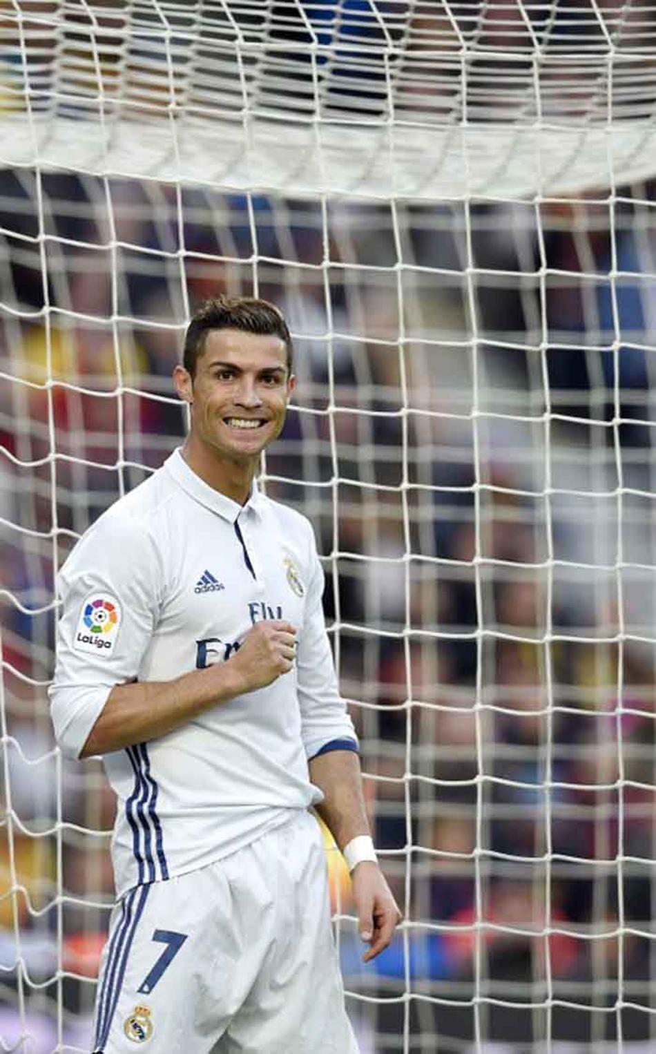 Cristiano Ronaldo, do Real Madrid, lidera com 10 gols na Espanha