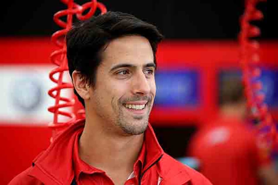 Lucas di Grassi deve disputar a Stock Car na vaga de Felipe Nasr