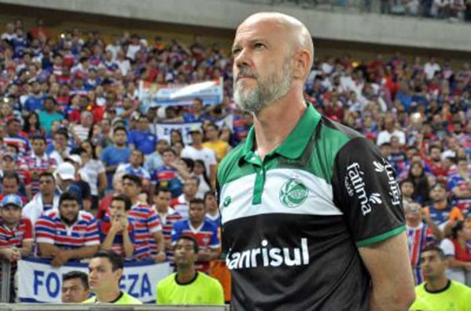 Antônio Carlos Zago assume o comando do Fortaleza na Série C