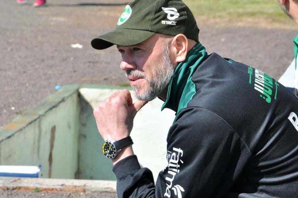 É pedreira! Adeus de Zago no Inter aumenta frustração de técnicos que ‘chegaram para Série B’