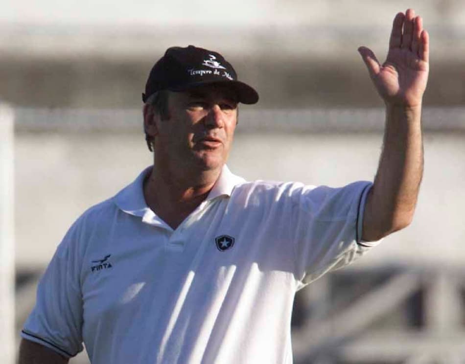 Levir Culpi dirigiu o Botafogo em 2003