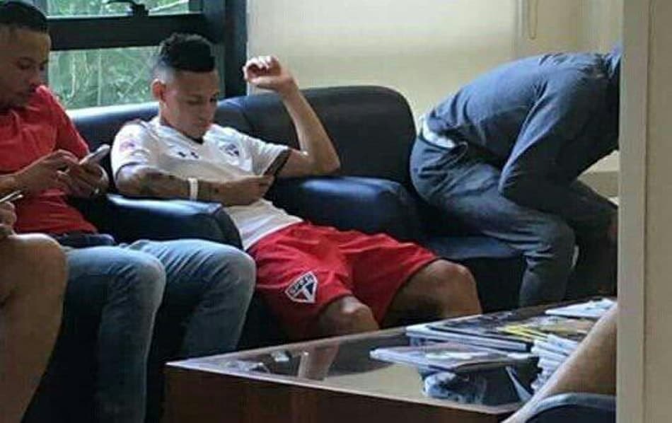 Cruzeiro e São Paulo acertam troca de Neilton e Hudson