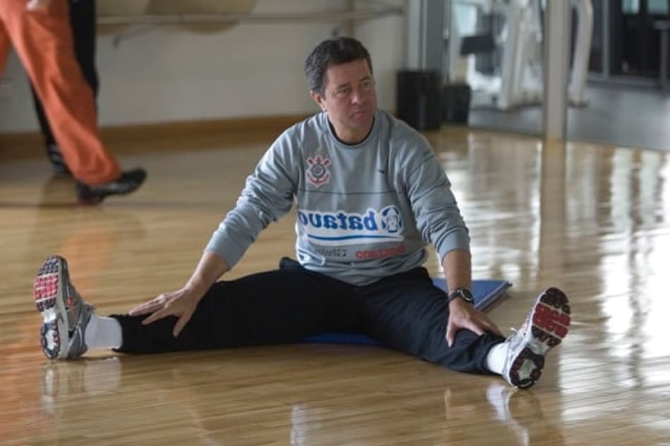 Ex-preparador físico do Corinthians detalha a recuperação de Ronaldo Fenômeno no clube