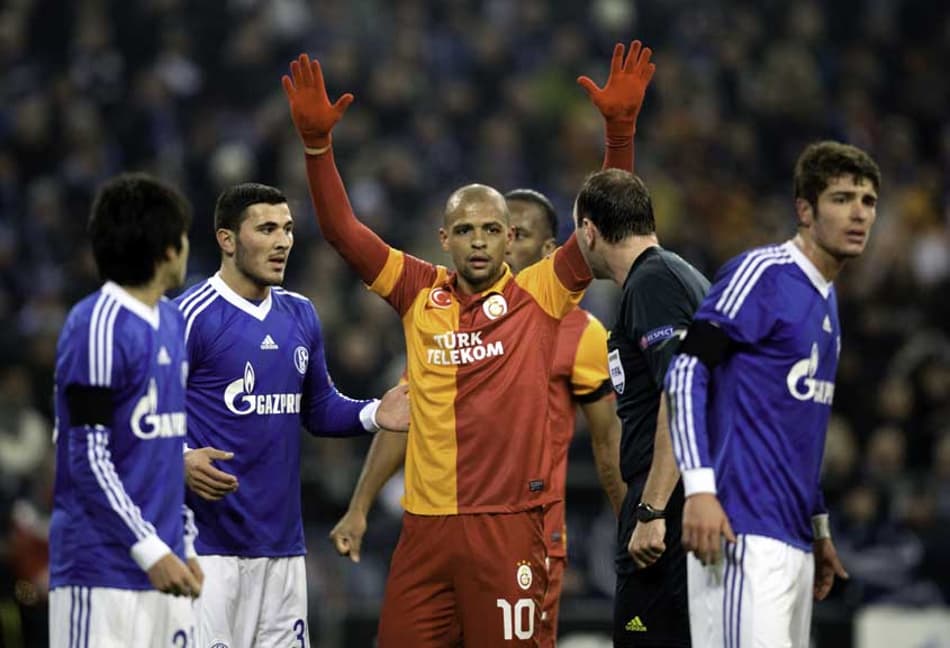 Super-Raio X: Alvo do Palmeiras, Felipe Melo viveu fase artilheira em sua chegada ao Galatasaray