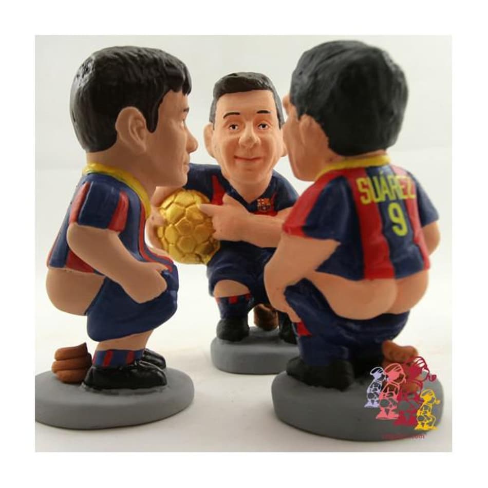 Blog do Bechler: A tradição dos caganers e o sucesso do trio MSN em Barcelona