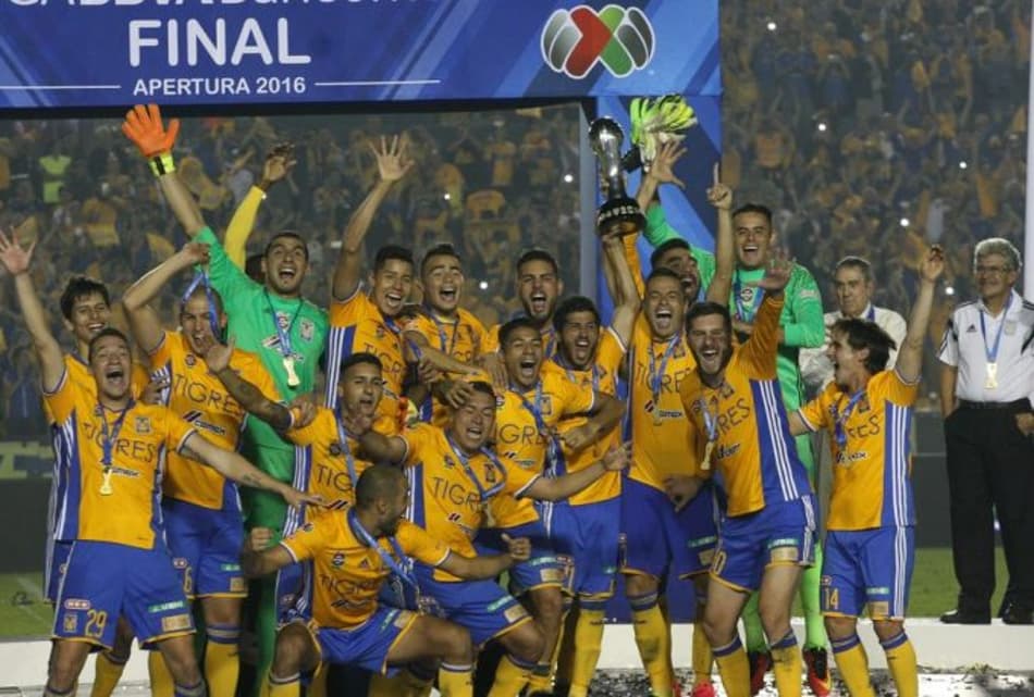 Guzmán brilha e Tigres é campeão do Apertura na Liga MX