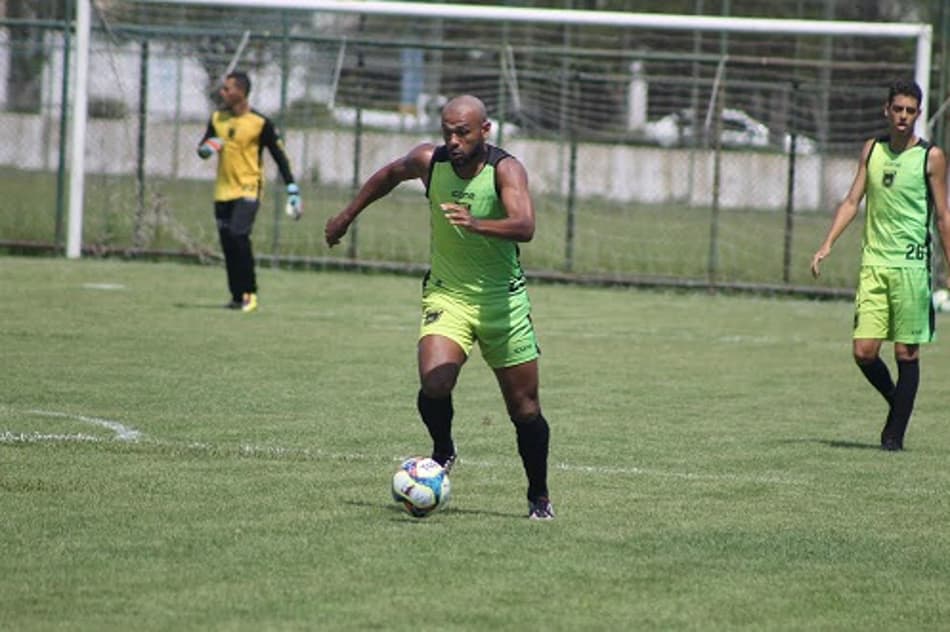 Ex-jogador do Palmeiras é destaque em vitória do Volta Redonda