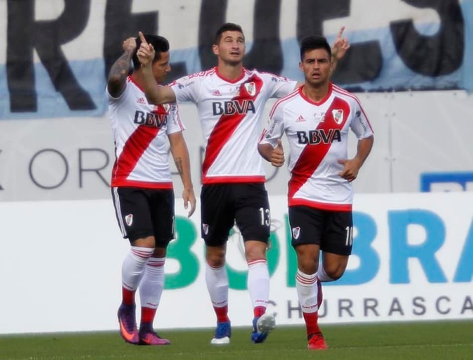Alario marca no início, River passa e será rival da estreia de Rogério Ceni