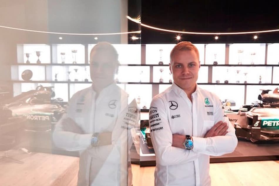 Mercedes também põe fim ao "mistério" e confirma Valtteri Bottas como substituto de Rosberg