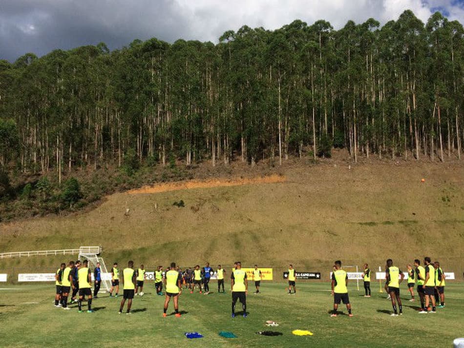 Pontaria: Botafogo faz treino técnico na tarde de quinta-feira