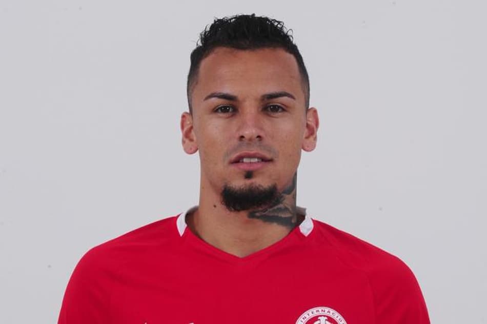 Inter anuncia quarto reforço para defesa: lateral Alemão, ex-Botafogo