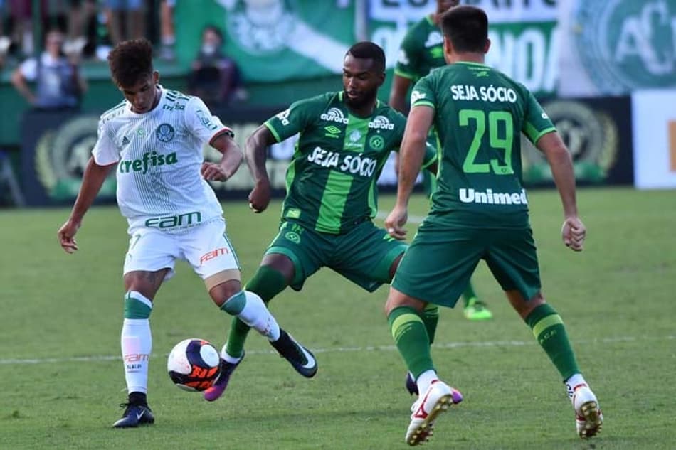 Novos atletas exaltam bom recomeço da Chapecoense