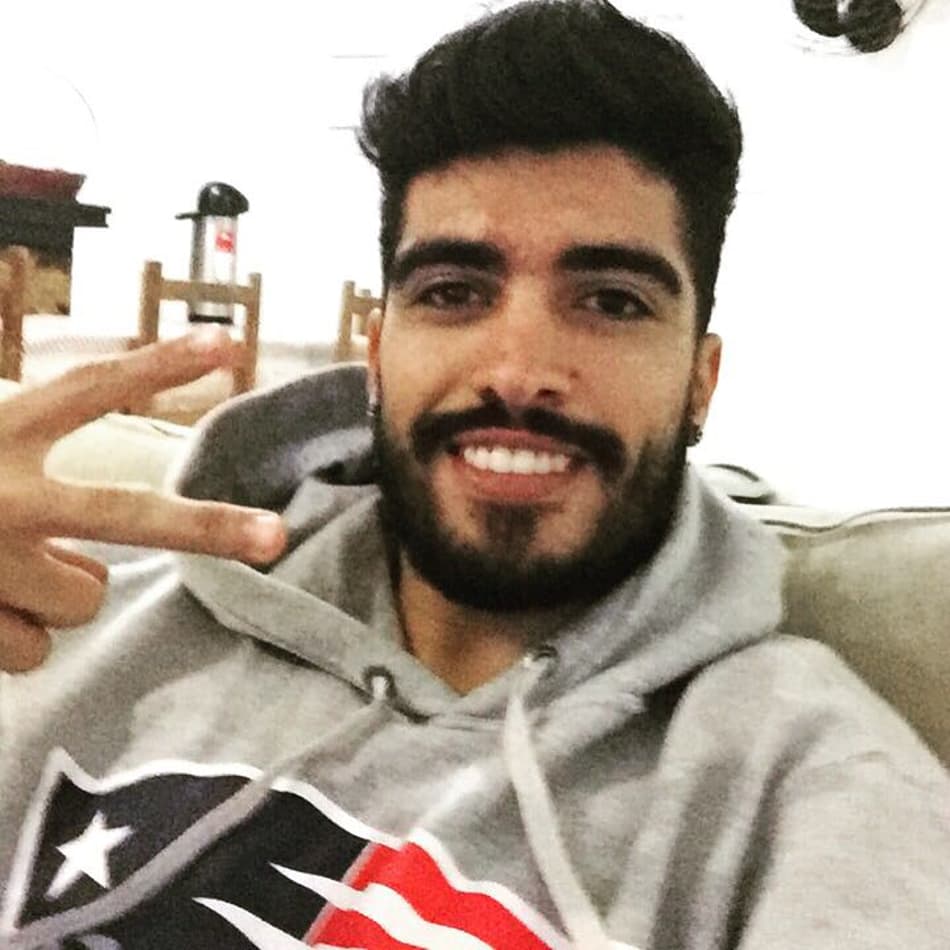 Fã de NLF, ala do Corinthians torce por mais um título do Patriots neste domingo