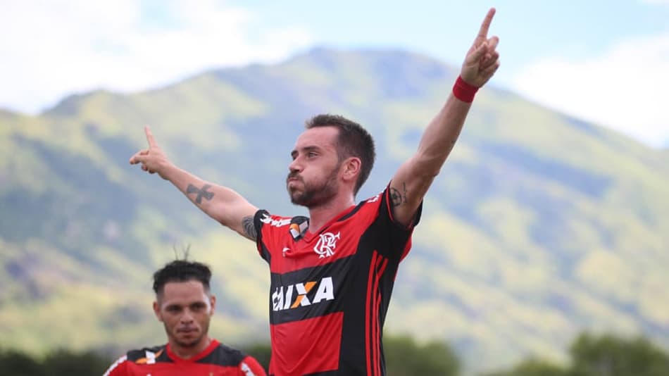Confira as imagens da vitória do Flamengo em Moça Bonita