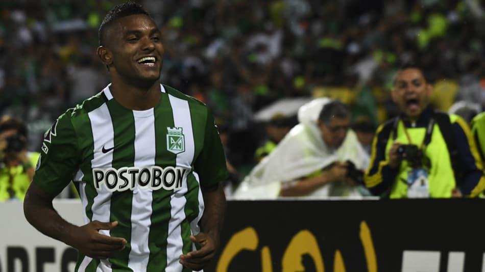 Borja x Pratto: veja o comparativo dos dois atacantes