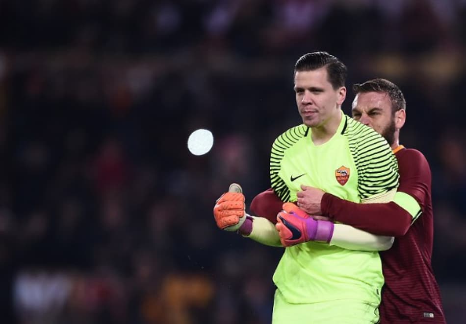 Juventus mira a contratação do goleiro Szczesny, diz site
