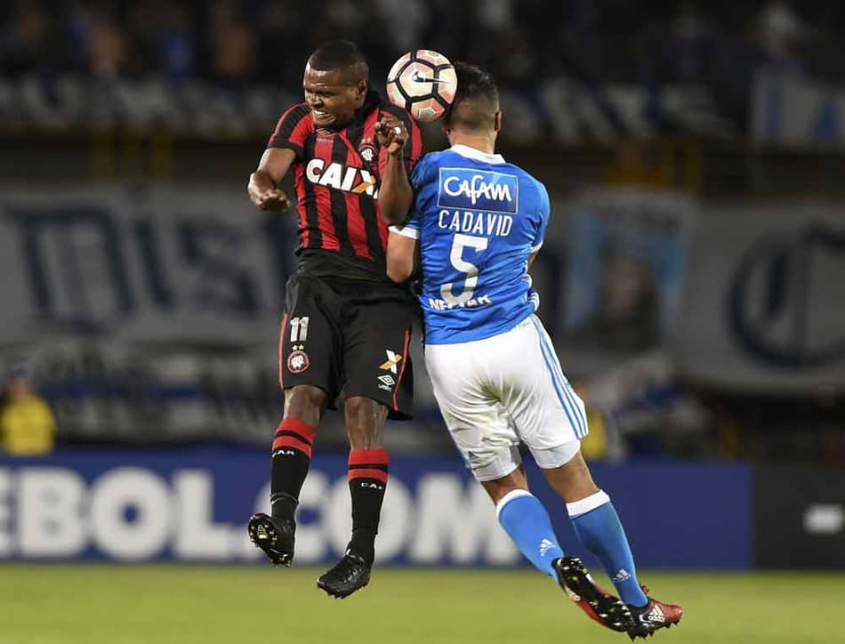 Miguel Ángel Russo lamenta a falta de experiência do Millonarios