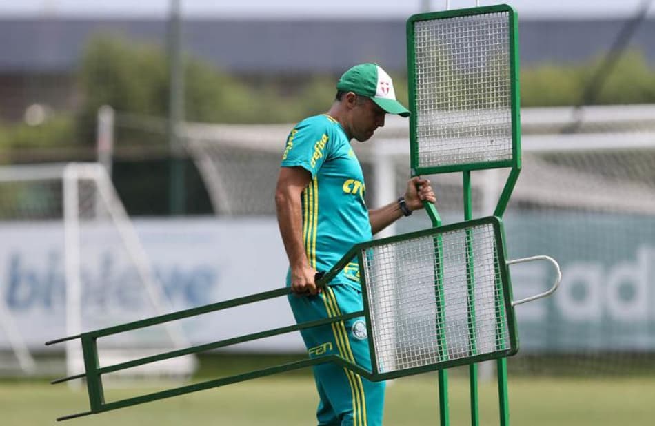 Eduardo Baptista no treino do Palmeiras