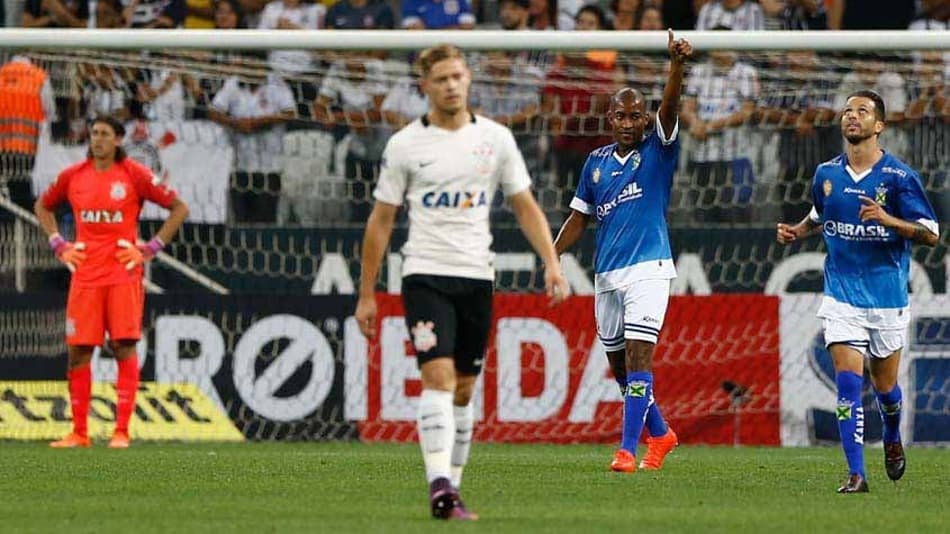 Derrota do Corinthians rende grana alta nas casas de apostas