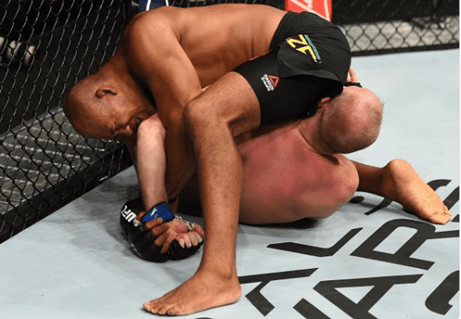 UFC 208: finalização contra Boetsch rende prêmio de R$ 160 mil a Jacaré