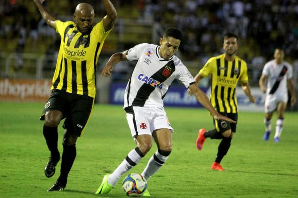 Gilberto não se desanima com derrota do Vasco: ‘Tivemos maior volume’