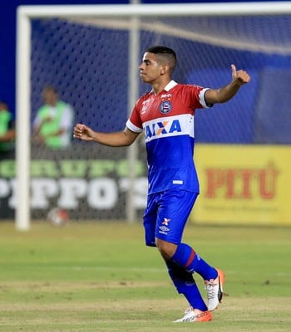 Atacante do Bahia espera ter chance diante do Juazeirense neste domingo
