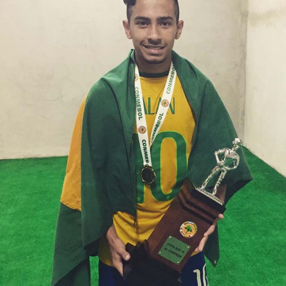 Brasil passa com goleada pelo Chile e fatura o Sul-Americano Sub-17