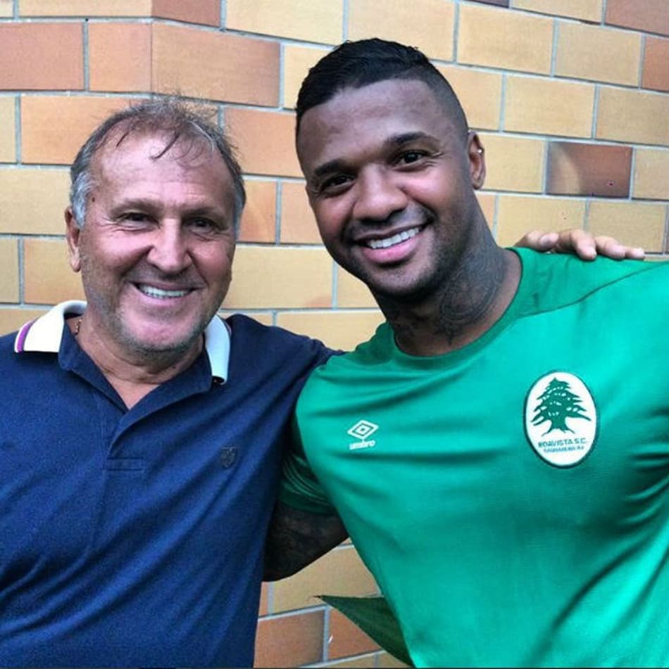 Felipe não pensa em parar e relembra Fla x Santos com R10 e Neymar