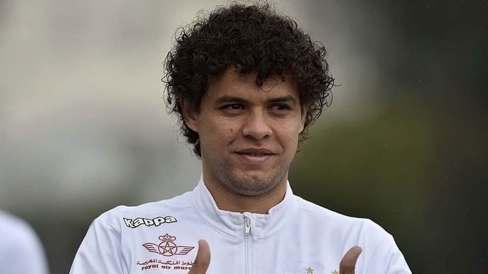 Calejado por 2014, Ferraz vira líder do Santos para 'acabar' com má fase