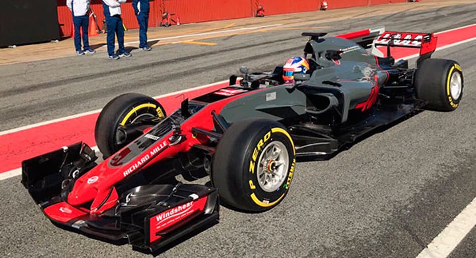 Haas faz dia de filmagens em Barcelona e imagem vaza