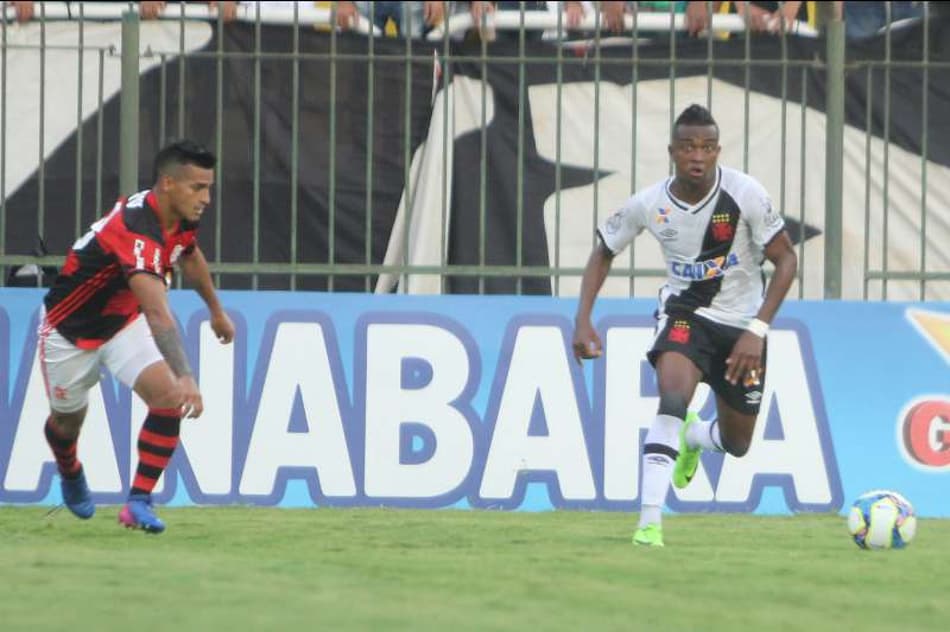 Blog do Garone: Pontas perdem espaço na nova formação de Milton Mendes