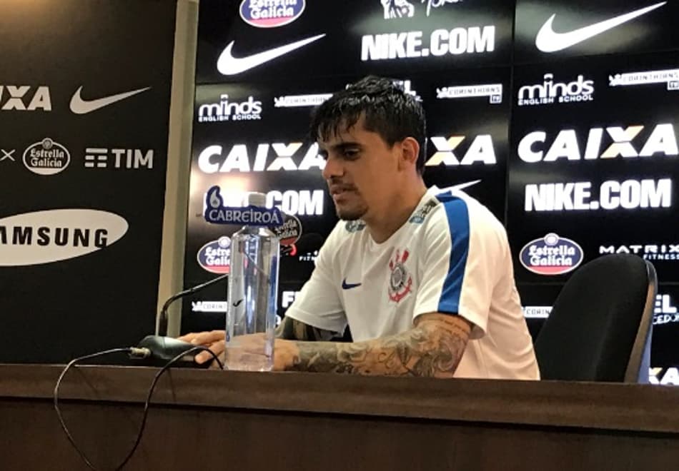 Fagner prevê dificuldades na Copa do Brasil: ‘Concentração tem de ser alta’